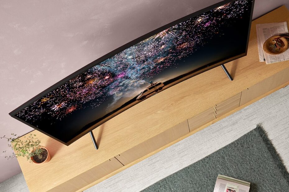 Télévision à écran incurvé : gadget ou révolution ?